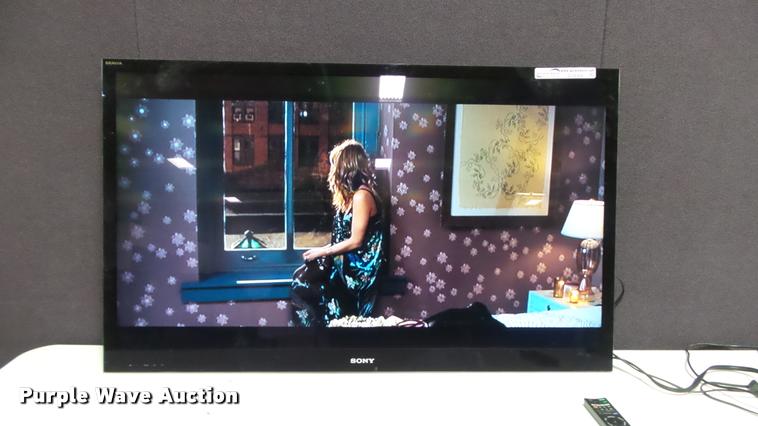 image for item DJ9304 Sony television