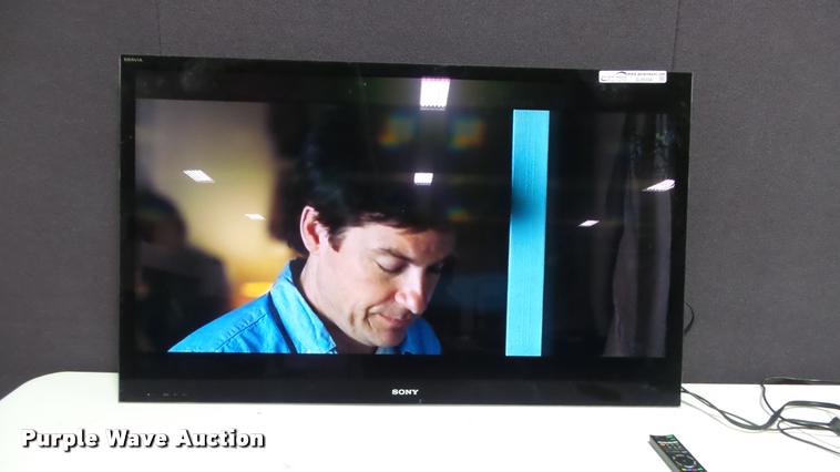 image for item DJ9304 Sony television