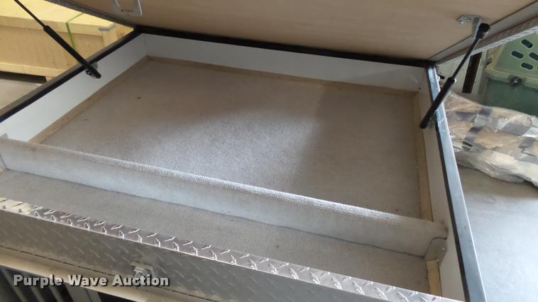 image for item DJ9318 Uplander/Houndsman dog box