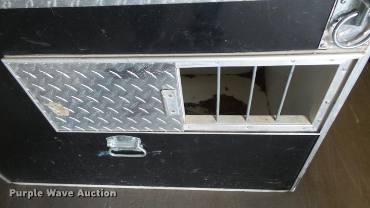 image for item DJ9318 Uplander/Houndsman dog box