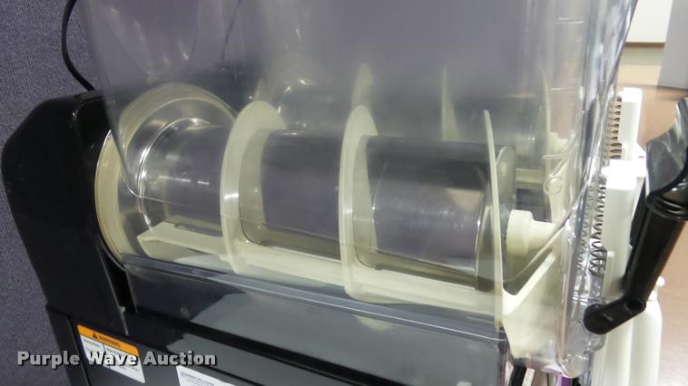 image for item DJ9352 Bunn Quench Kool Kat two beverage dispenser