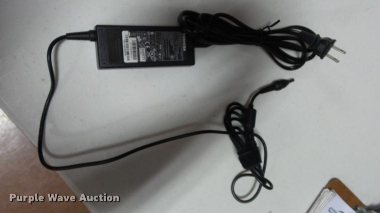 image for item DJ9363 Toshiba Satellite Pro L750 laptop