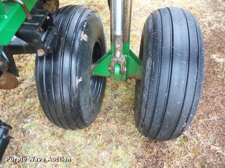 image for item AG9085 1999 Great Plains Solid Stand 30 grain drill