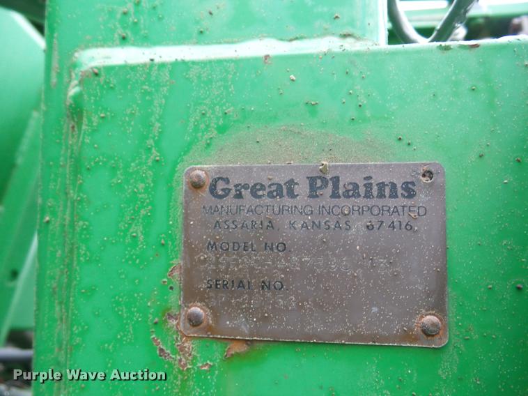image for item AG9085 1999 Great Plains Solid Stand 30 grain drill