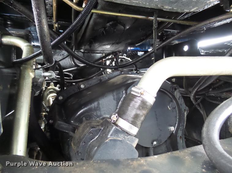 image for item AL9029 2008 New Holland T9040 4WD tractor