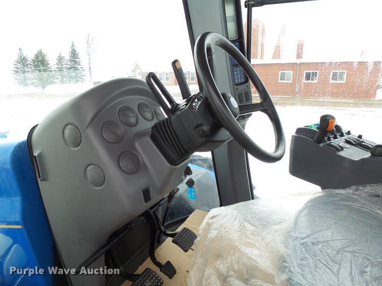 image for item AL9029 2008 New Holland T9040 4WD tractor