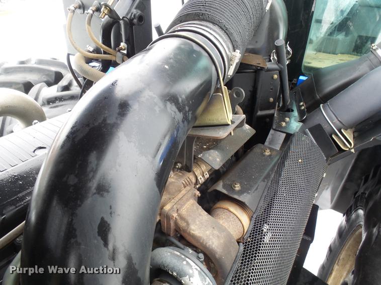 image for item AL9029 2008 New Holland T9040 4WD tractor