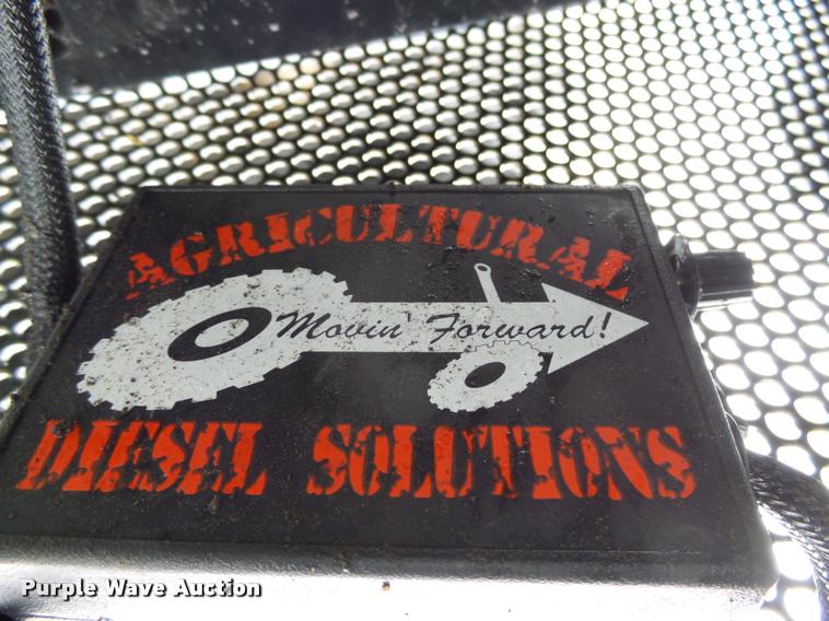 image for item AL9029 2008 New Holland T9040 4WD tractor