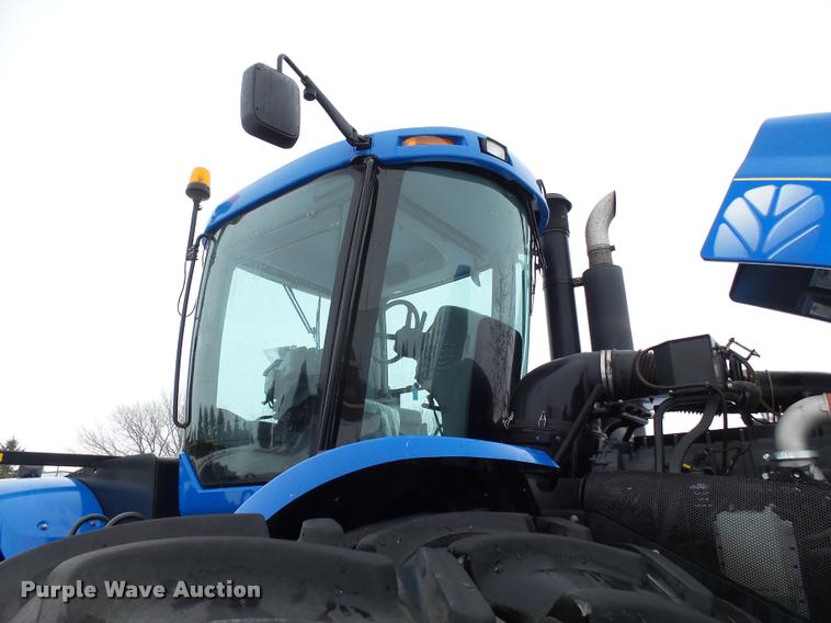 image for item AL9029 2008 New Holland T9040 4WD tractor
