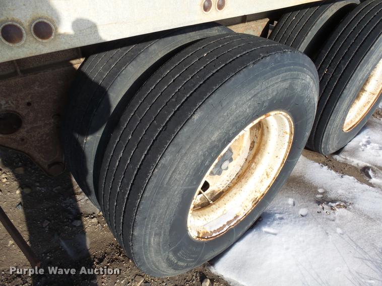 image for item AL9041 1989 Fruehauf nurse tank van trailer