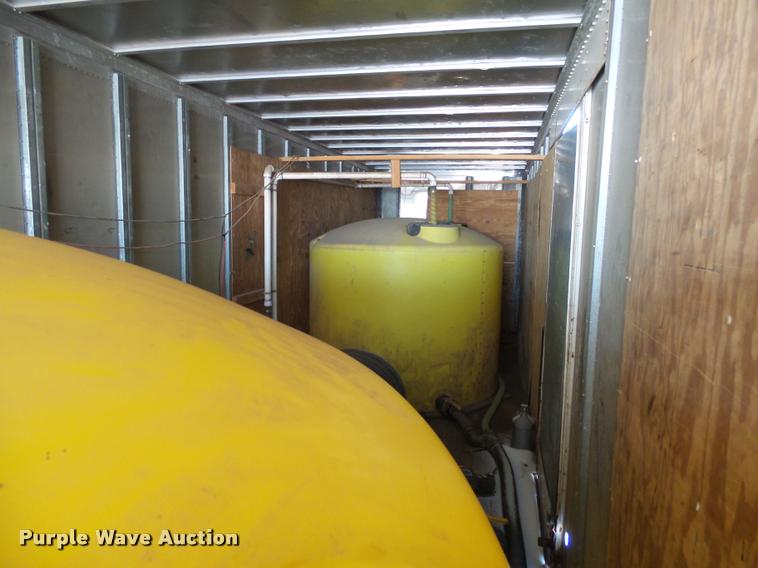 image for item AL9041 1989 Fruehauf nurse tank van trailer