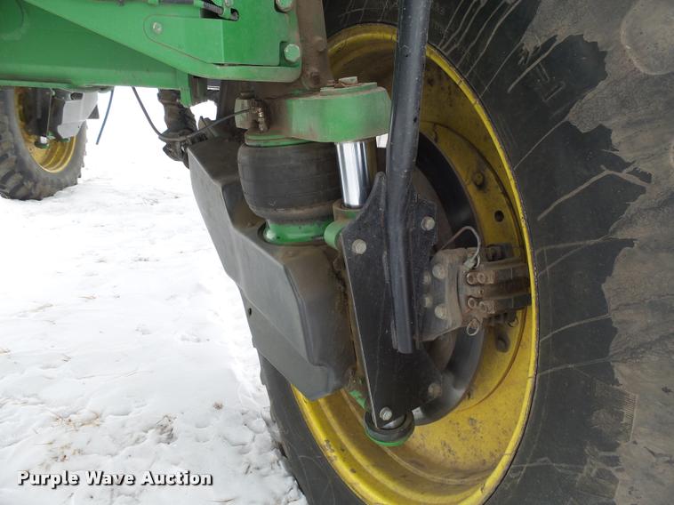 image for item AL9047 2006 John Deere 4920 self-propelled sprayer