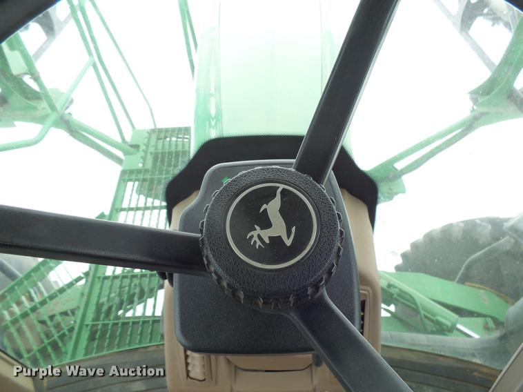 image for item AL9047 2006 John Deere 4920 self-propelled sprayer