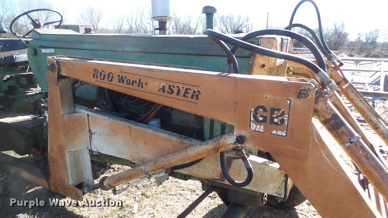 image for item AT9689 Oliver 1600 tractor