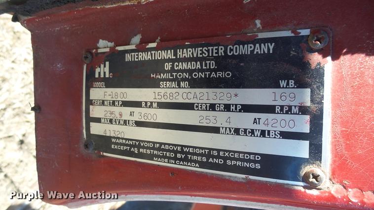 image for item AT9690 1973 International Loadstar 1600 truck cab and chassis