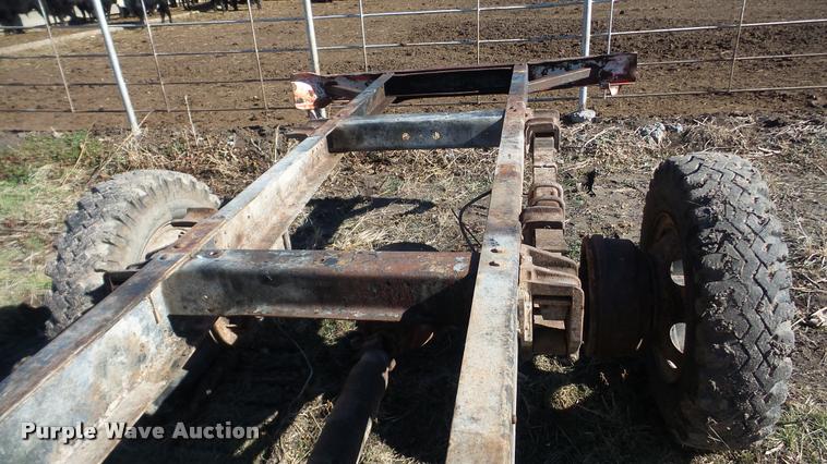 image for item AT9690 1973 International Loadstar 1600 truck cab and chassis