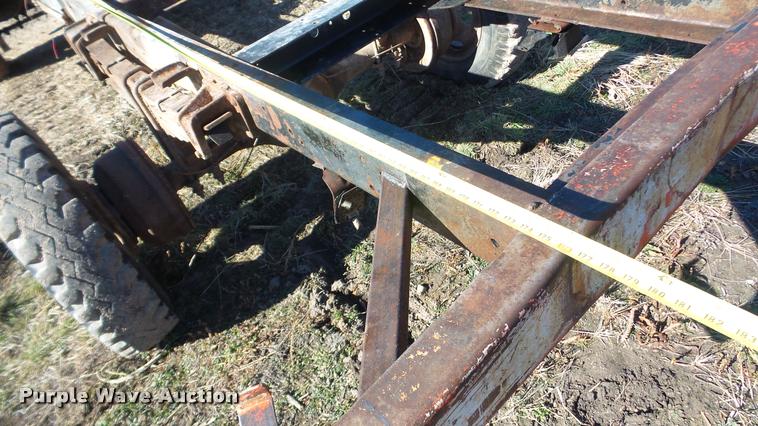 image for item AT9690 1973 International Loadstar 1600 truck cab and chassis