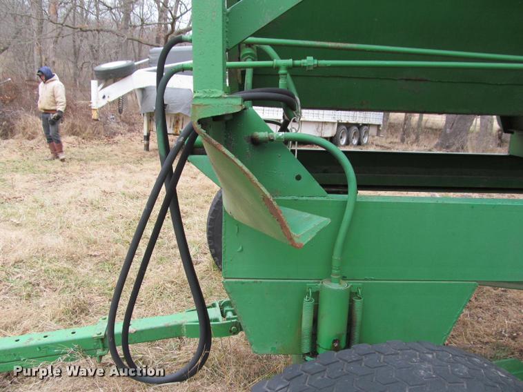 image for item BT9078 Richardson dump wagon