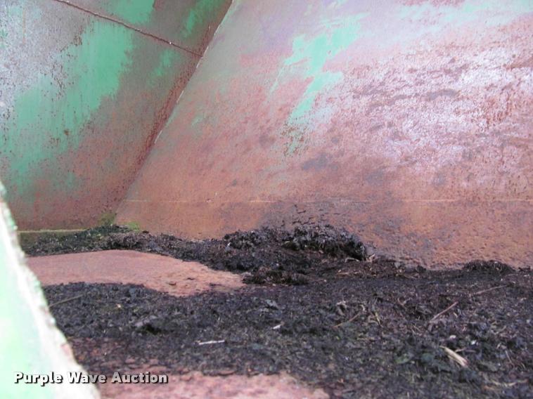 image for item BT9078 Richardson dump wagon