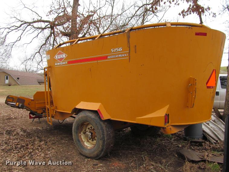 image for item BT9079 Kuhn Knight 5156 vertical mixer