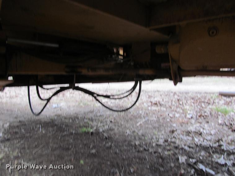 image for item BT9079 Kuhn Knight 5156 vertical mixer