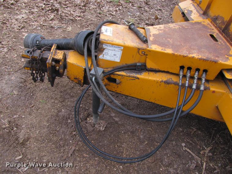 image for item BT9079 Kuhn Knight 5156 vertical mixer