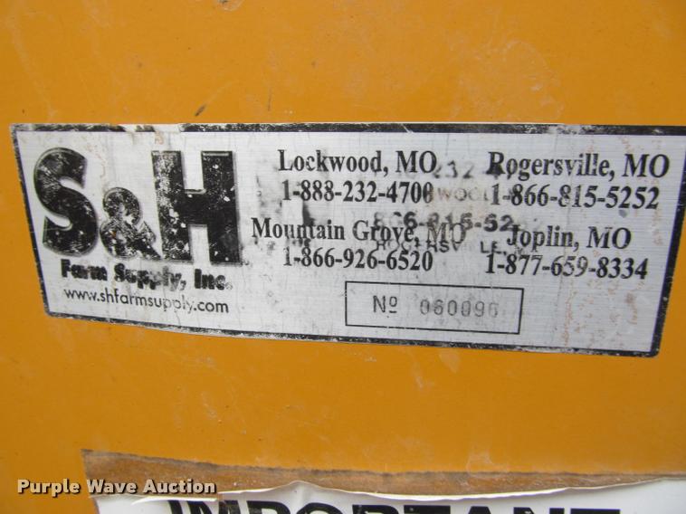 image for item BT9079 Kuhn Knight 5156 vertical mixer