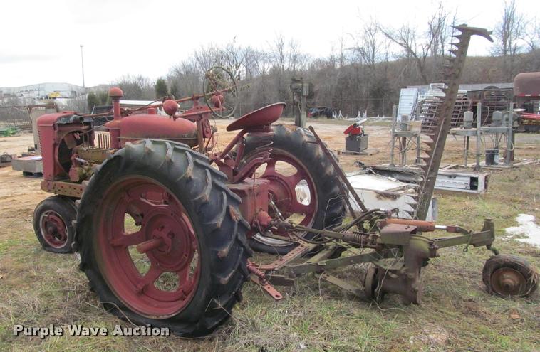 image for item BT9097 Farmall M tractor