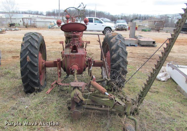 image for item BT9097 Farmall M tractor