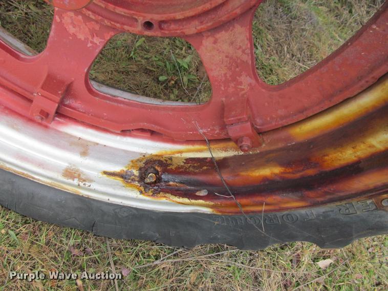 image for item BT9097 Farmall M tractor