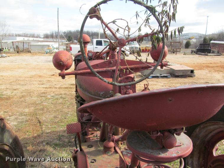 image for item BT9097 Farmall M tractor