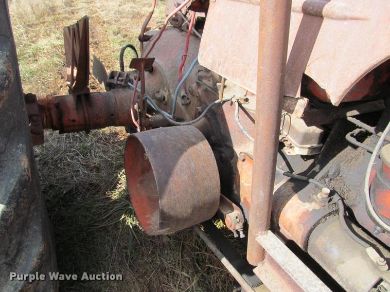 image for item BT9098 Case DC tractor