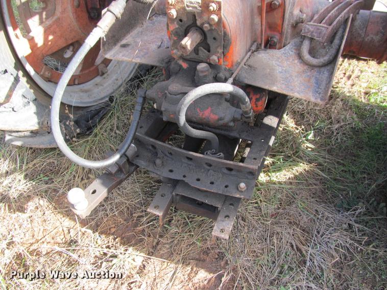 image for item BT9098 Case DC tractor