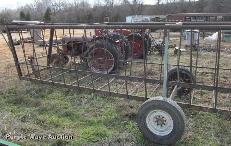 image for item BT9099 Feeder trailer