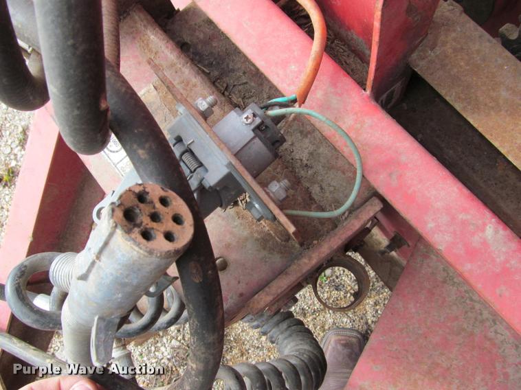 image for item BT9102 Gehl F7190 grain wagon