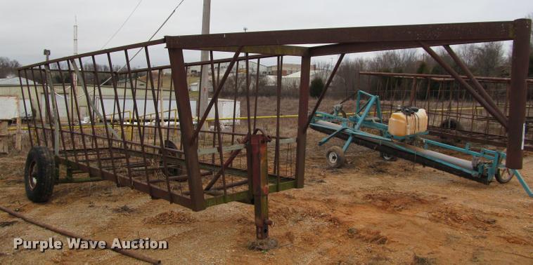 image for item BT9111 Feeder trailer