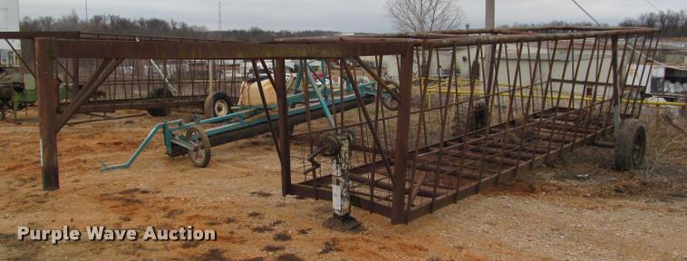 image for item BT9113 Feeder trailer