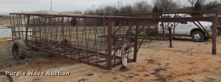 image for item BT9113 Feeder trailer