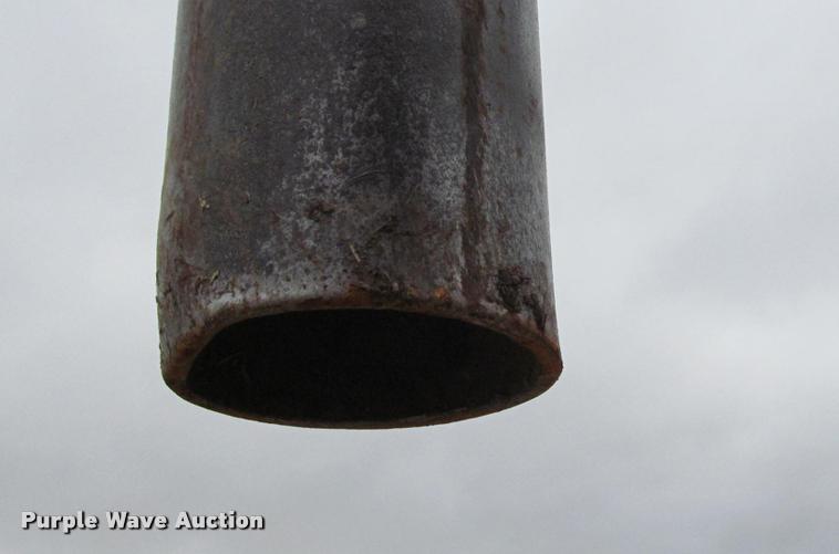 image for item BT9113 Feeder trailer