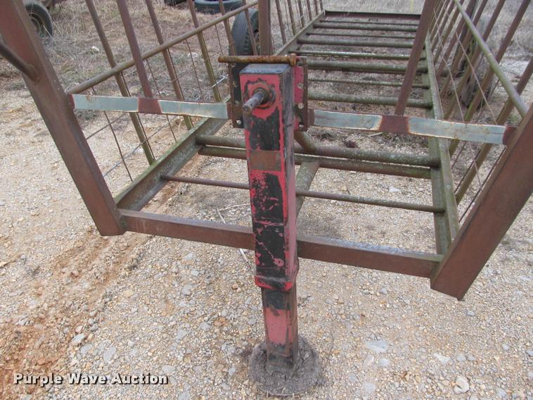 image for item BT9114 Feeder trailer