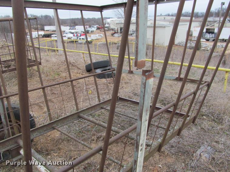 image for item BT9114 Feeder trailer