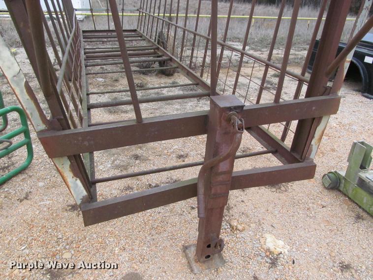 image for item BT9117 Feeder trailer