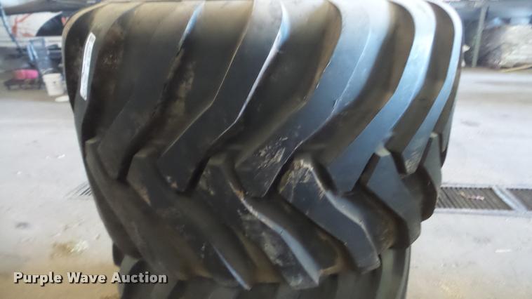 image for item BU9357 (2) Alliance 700/50-22.5 tires and wheels