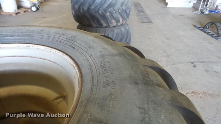 image for item BU9370 (2) Alliance 700/50-22.5 tires and wheels