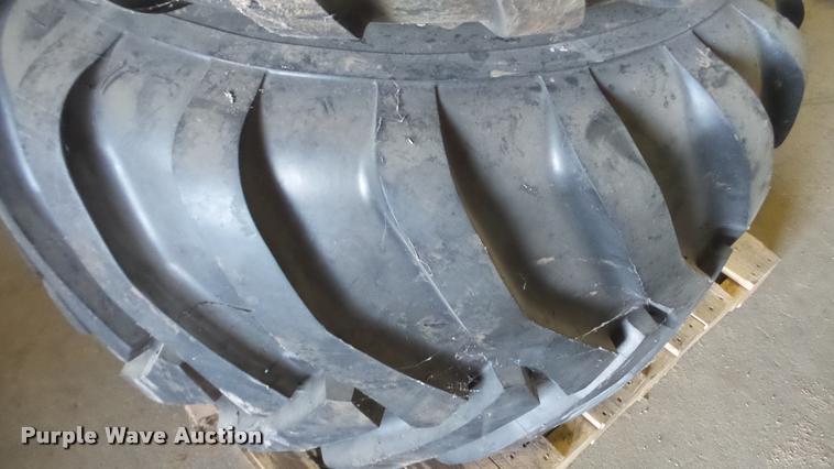 image for item BU9370 (2) Alliance 700/50-22.5 tires and wheels