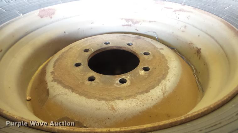 image for item BU9371 (2) Alliance 700/50-22.5 tires and wheels