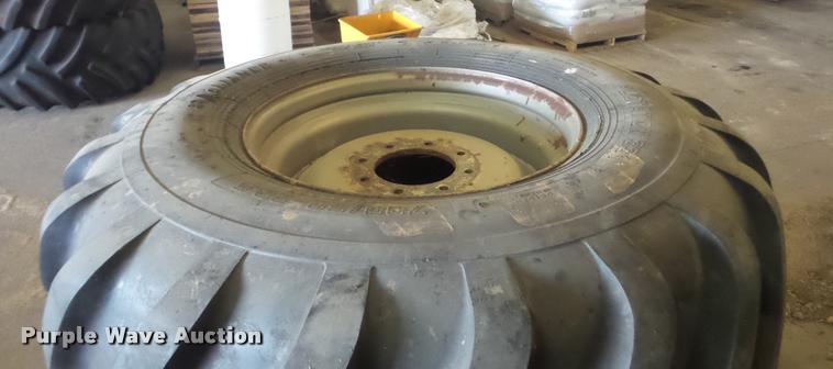 image for item BU9372 (2) Alliance 700/50-22.5 tires and wheels