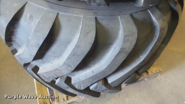 image for item BU9372 (2) Alliance 700/50-22.5 tires and wheels