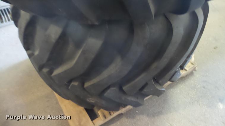 image for item BU9372 (2) Alliance 700/50-22.5 tires and wheels