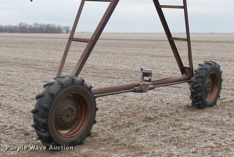image for item BU9427 Valley 6000 center pivot irrigation system